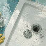 deboucher la douche bicarbonate vinaigre