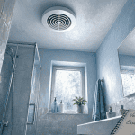 vmc dans salle de bain contemporaine avec vapeur et carrelage